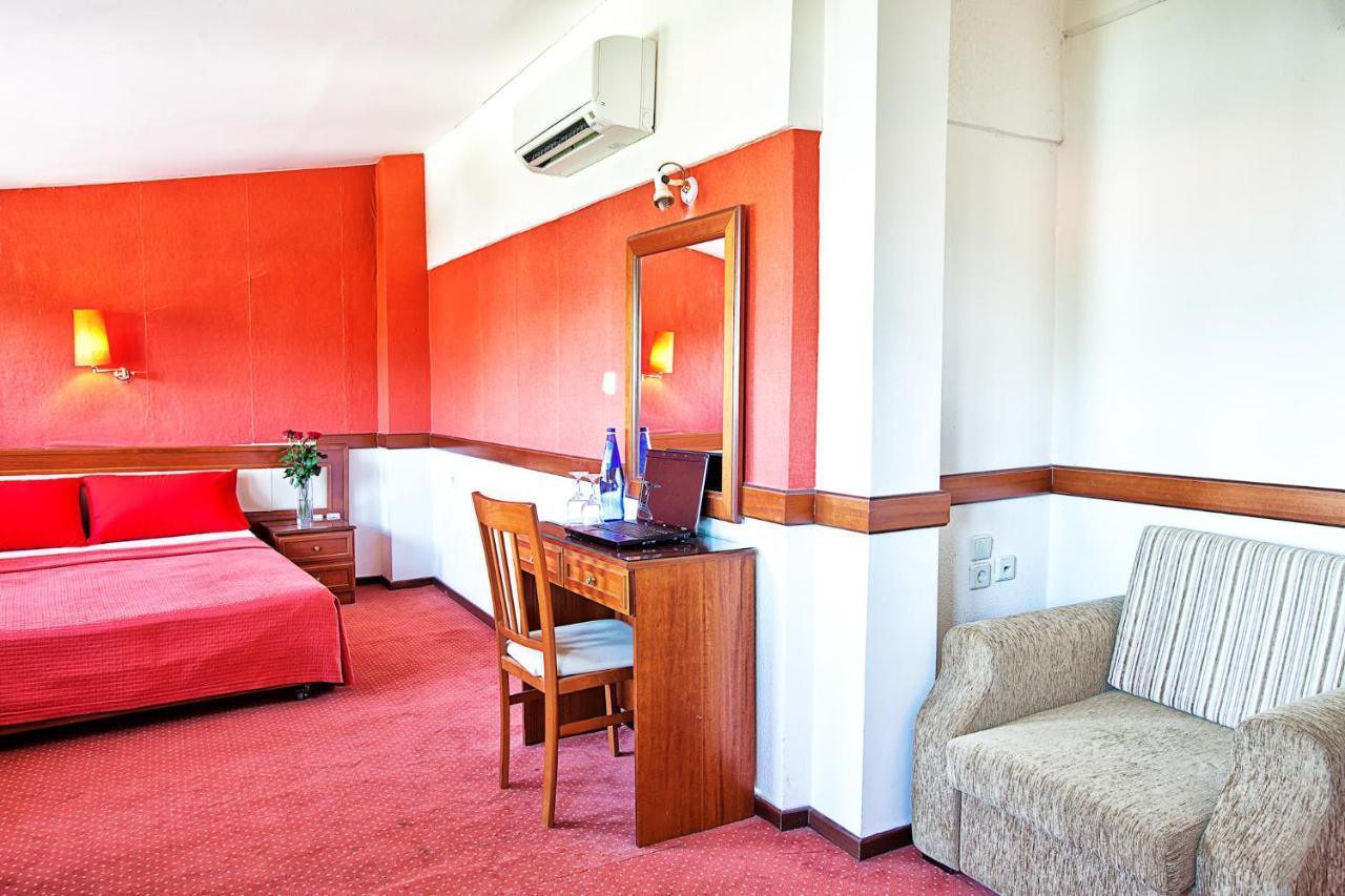 Anastassiou Hotel - Bike And Motorcycle Friendly Hotel Kastoria Esterno foto