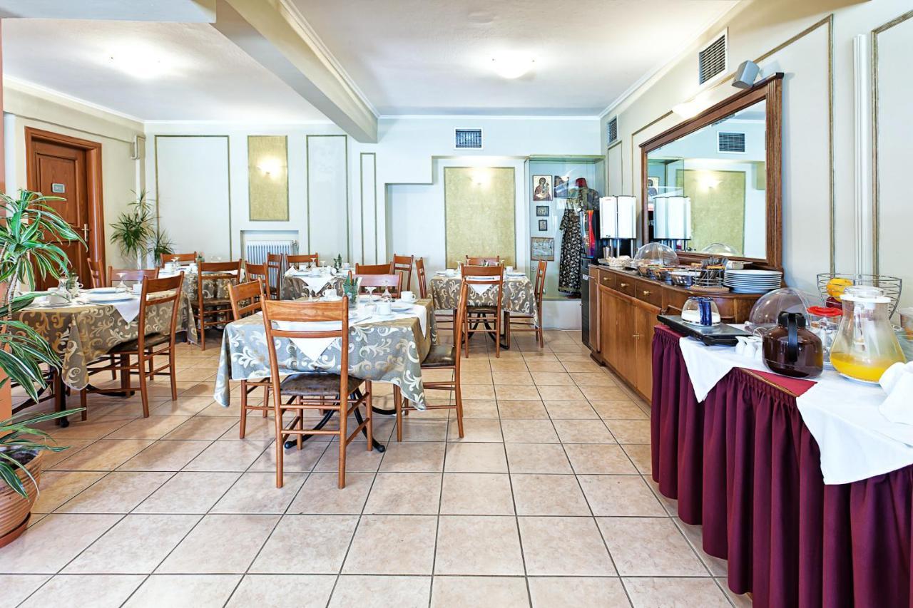 Anastassiou Hotel - Bike And Motorcycle Friendly Hotel Kastoria Esterno foto