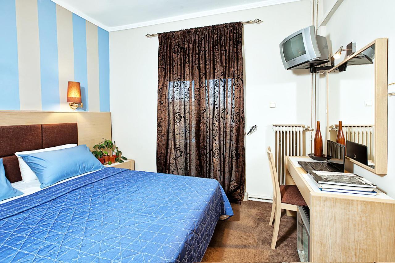 Anastassiou Hotel - Bike And Motorcycle Friendly Hotel Kastoria Esterno foto