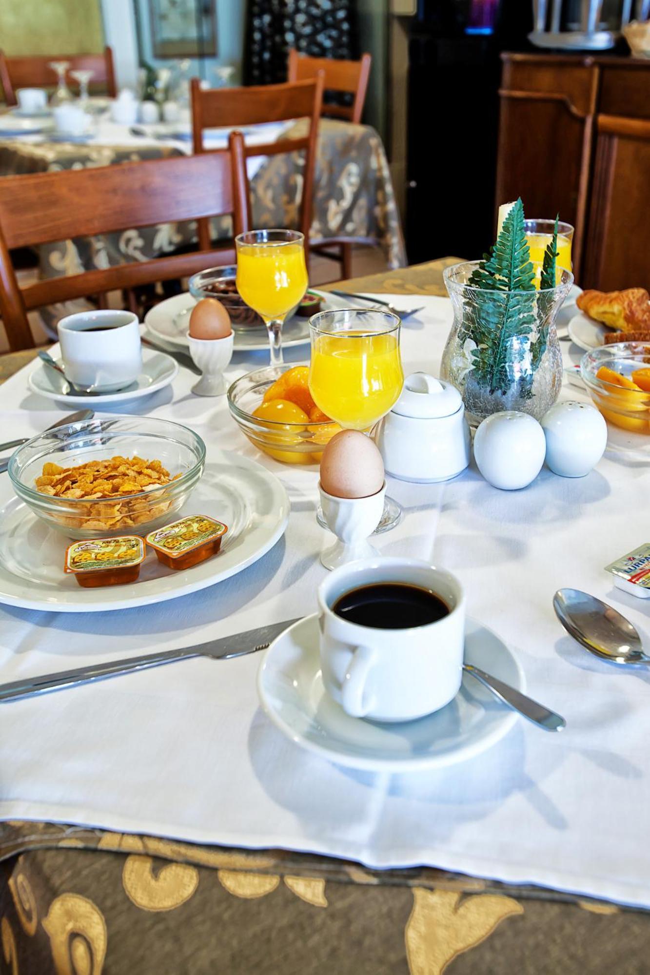 Anastassiou Hotel - Bike And Motorcycle Friendly Hotel Kastoria Esterno foto