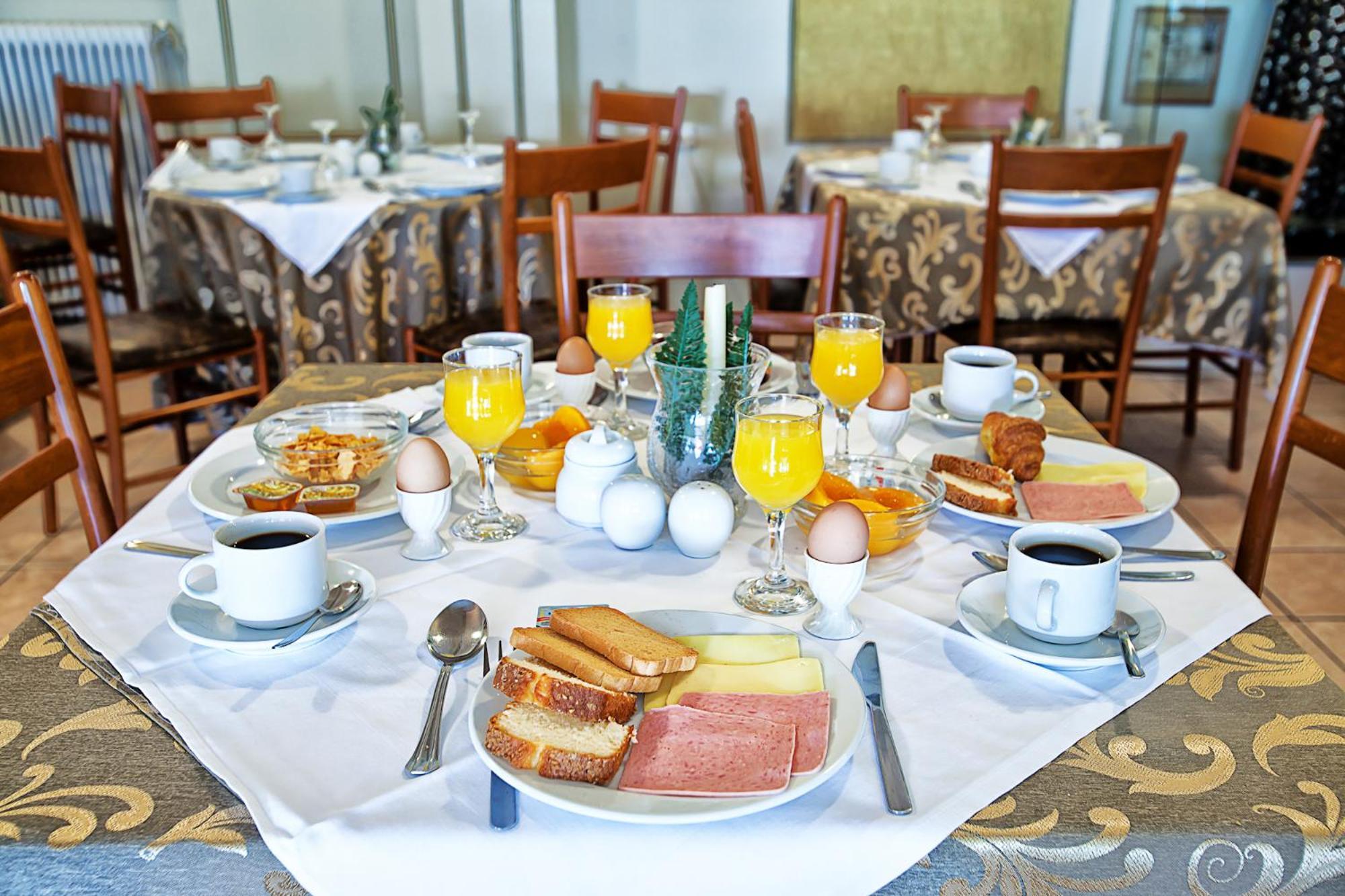 Anastassiou Hotel - Bike And Motorcycle Friendly Hotel Kastoria Esterno foto